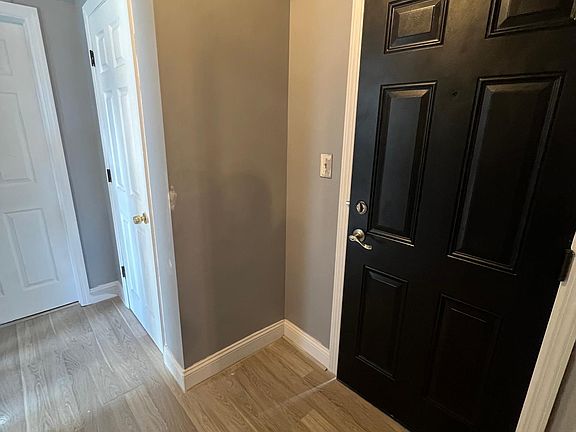 5th image of 88 N 19th St Floor 3