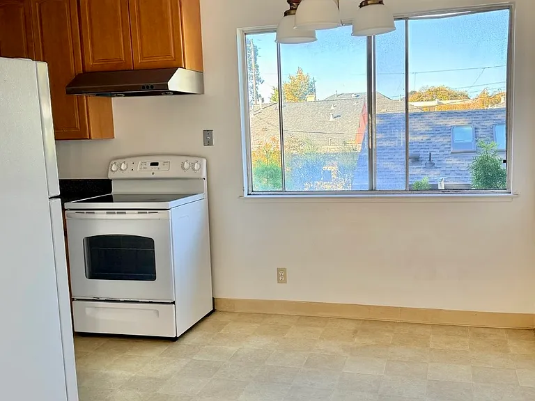 3424 Yosemite Ave — Photo 7