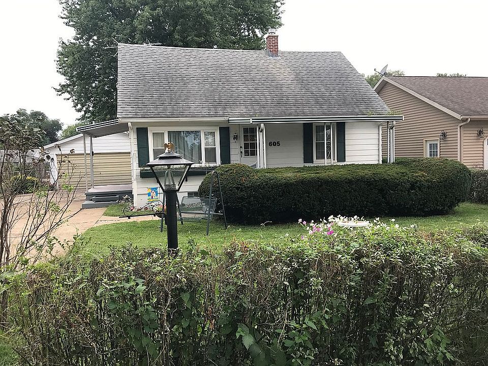 Estate Home FULLY FURNISHED!