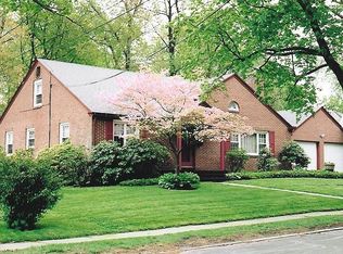 77 Abbott St, Springfield, MA 01118