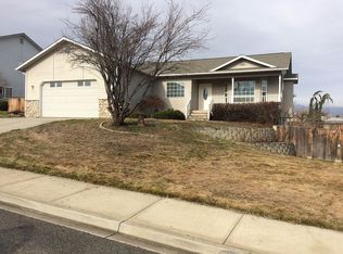 1924 Pensione Pl, Wenatchee, WA 98801