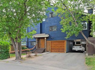 1605 N 16th Ave SW #309, Calgary, AB T3C1A2