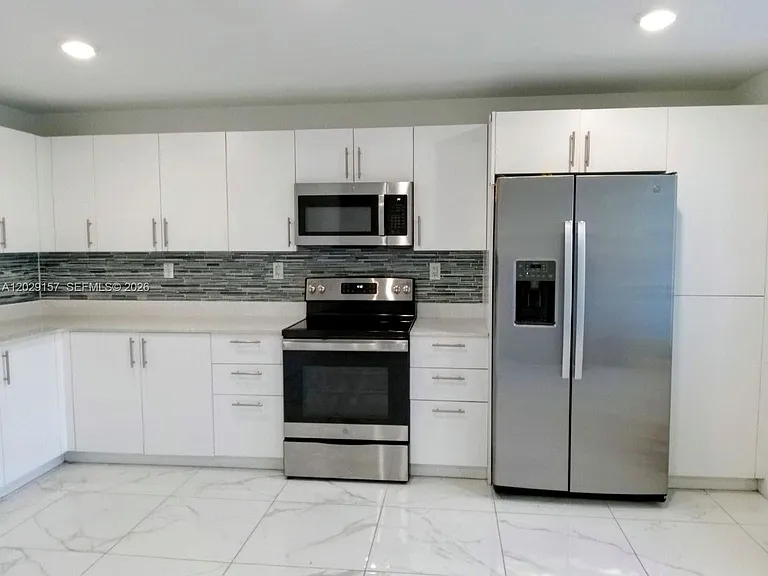 25810 SW 144th Ave #0 — Photo 2