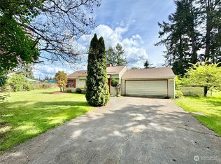 42 Beverly Dr SW, Tacoma, WA 98499