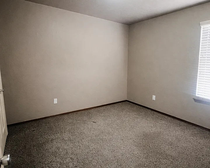 15109 Kyle Dr #B — Photo 10