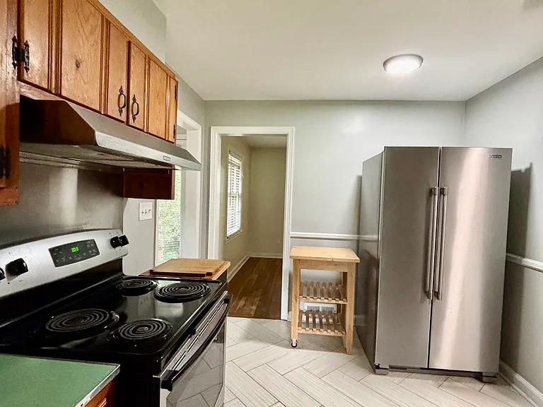 2704 Harrington Dr — Photo 9