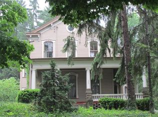 225 W Main St, Saint Clairsville, OH 43950