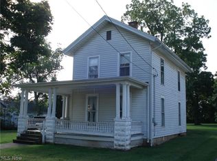 66 E Walnut St, Jefferson, OH 44047