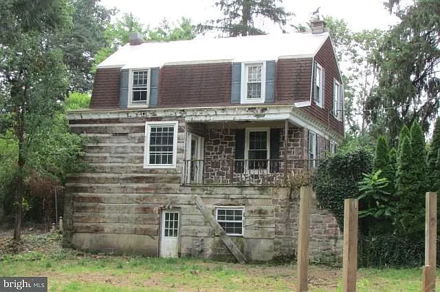 4055 Smith Rd photo 1