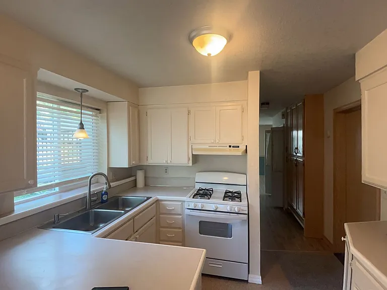 2791 NW Kline St — Photo 16