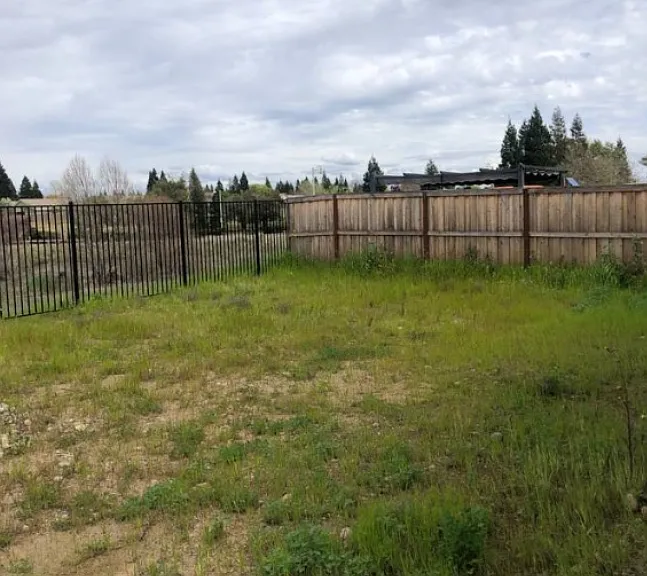 940 Cabra St — Photo 10
