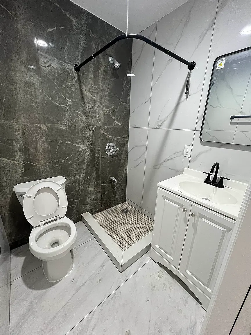 16-91 Linden Street — Photo 3