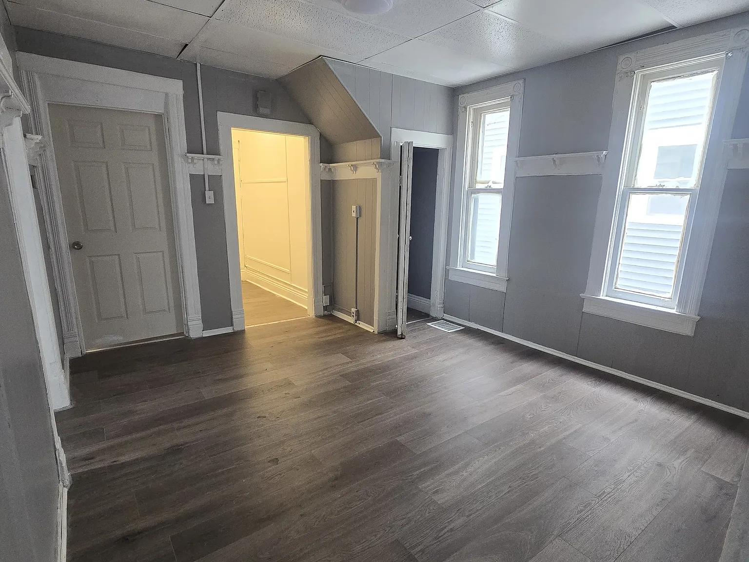 324 Riverside Ave — Photo 2