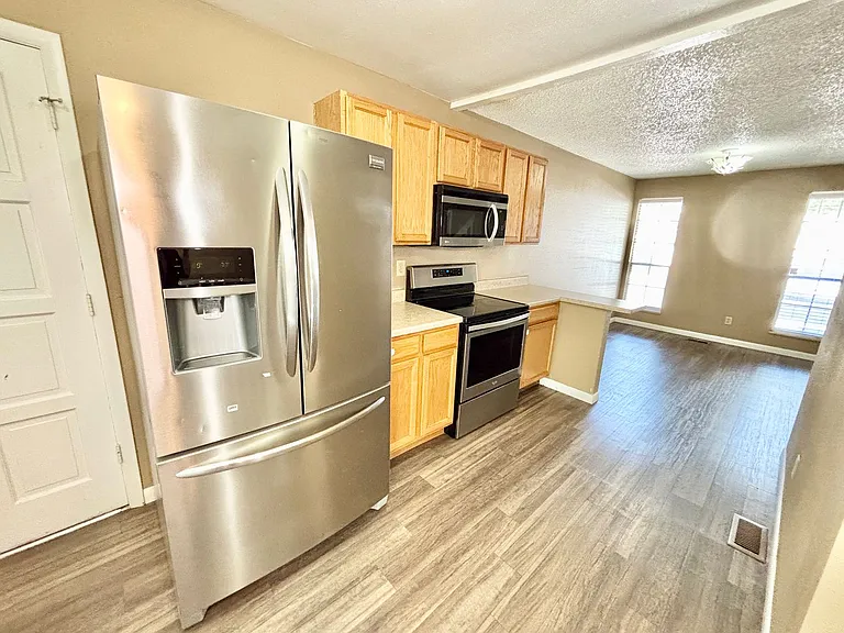 9535 E Chenango Ave — Photo 6