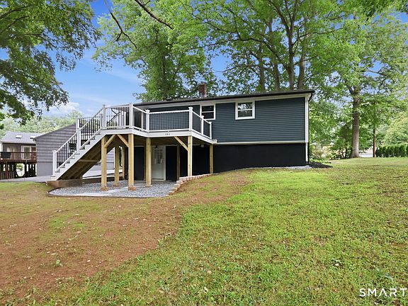 5th image of 445 Lincoln Drive