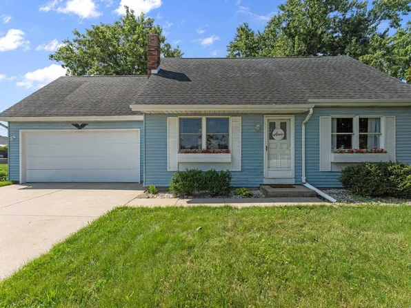 906 E Kercher Rd, Goshen, IN 46526