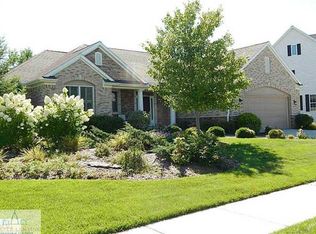 4740 Hawk Hollow Dr E, Bath, MI 48808