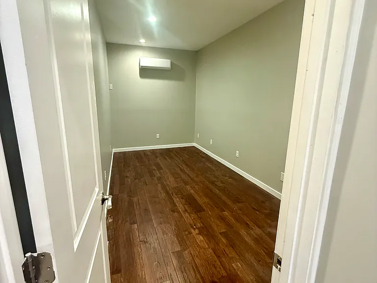 5730 Woodson Rd — Photo 17