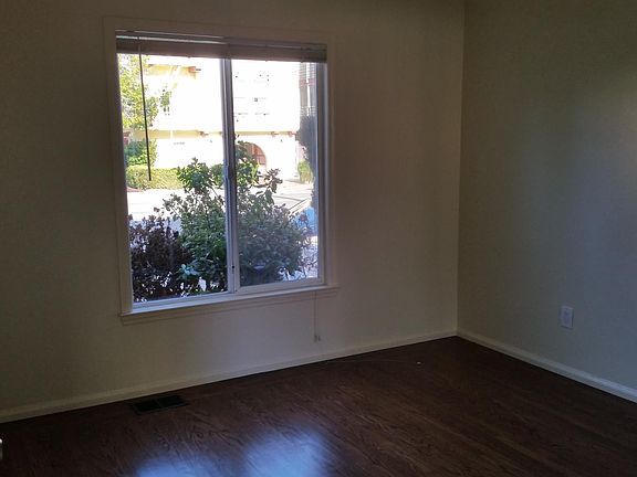 4th image of 1223 El Camino Real APT 4