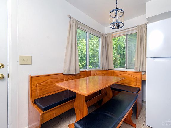4th image of 3130 Westwood Northern Blvd