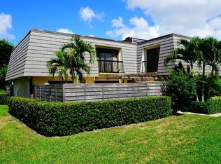 1004 10th Ter, Palm Beach Gardens, FL 33418