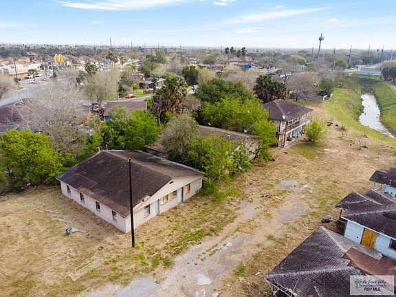 4th image of 213 Esperanza Rd