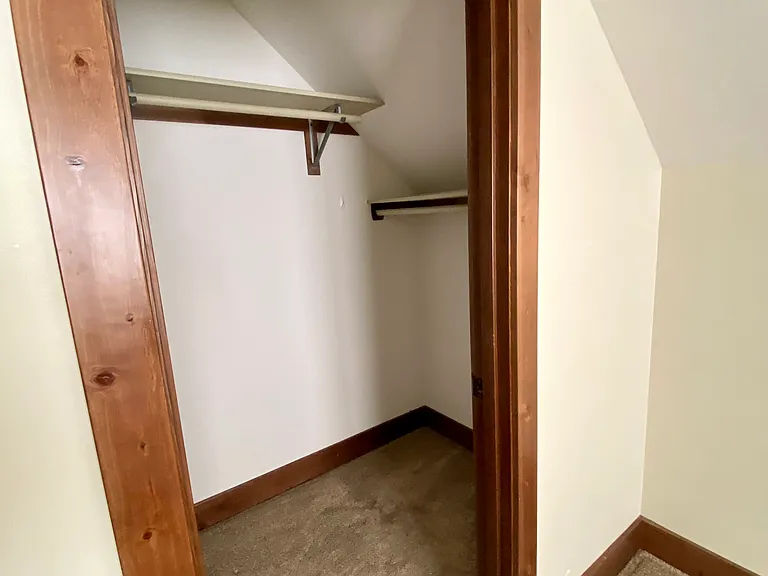 4414 Brisbin St #B — Photo 6