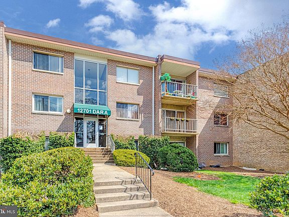 5th image of 12701 Dara Dr APT 202