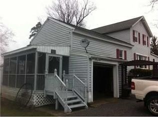 1215 N Davis Rd, East Aurora, NY 14052