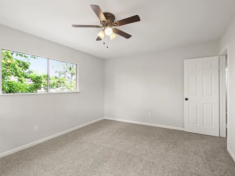 19511 Pine Echo Dr — Photo 12