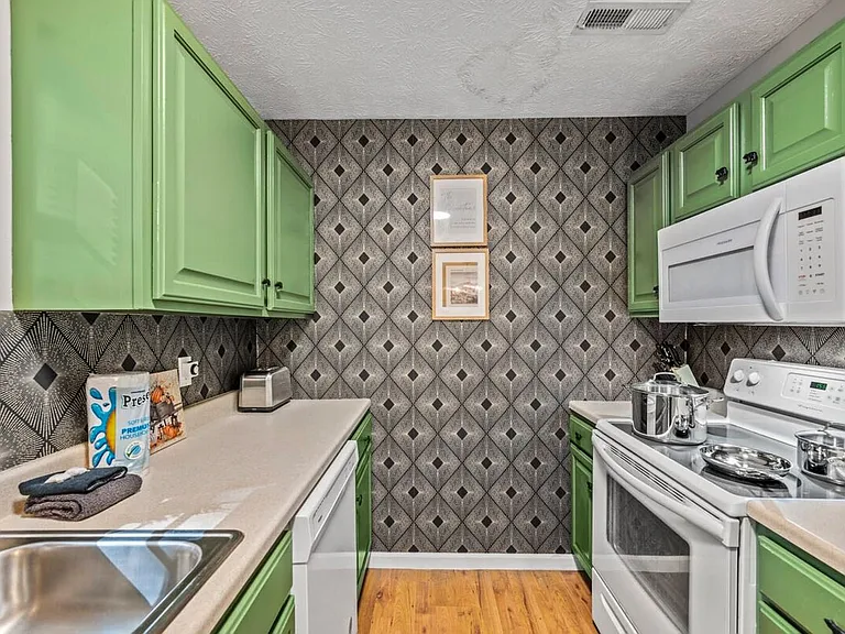1430 William Holt Blvd — Photo 12