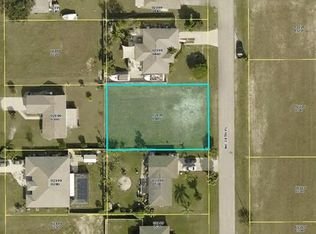 2002 NE 18th Pl, Cape Coral, FL 33909