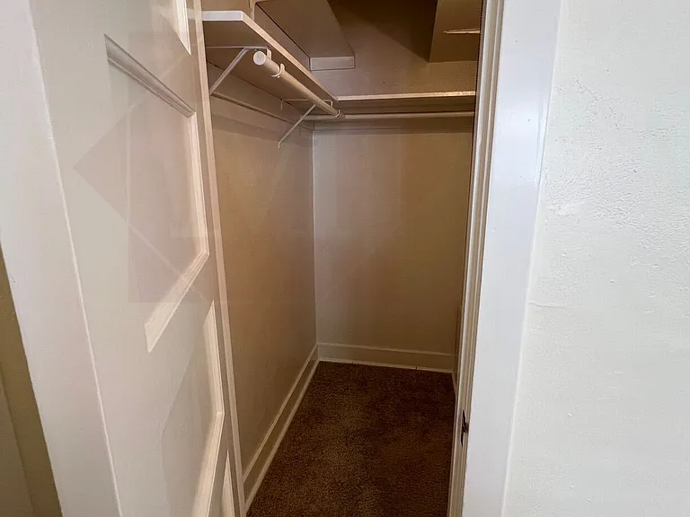 210 W Micheltorena St #C — Photo 11