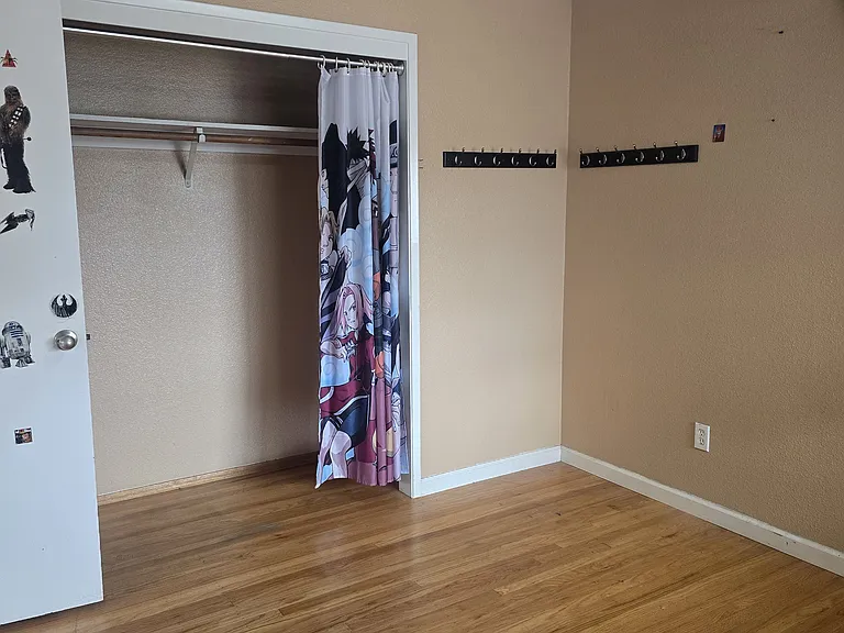 588 Moraga Dr — Photo 14