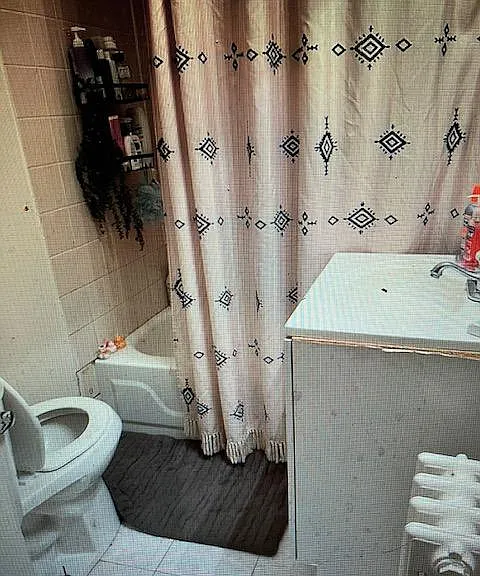 2039 Spring Garden St #1R — Photo 13