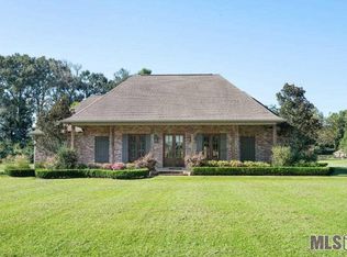 22128 Deer Haven Dr, Zachary, LA 70791