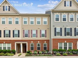 4863 Dane Ridge Cir, Woodbridge, VA 22193