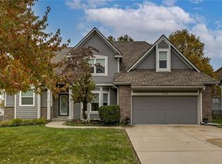 2312 SE 2nd Ter, Lees Summit, MO 64063