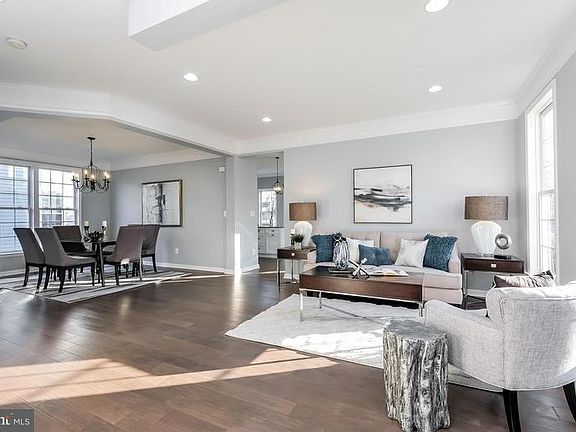 4th image of 43344 Claybrooke Cir