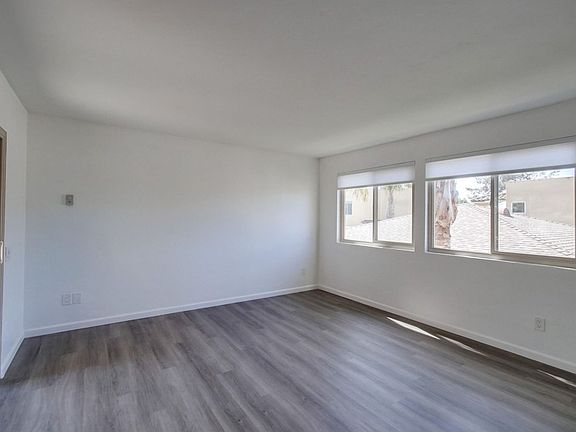 5th image of 630 Westbourne St