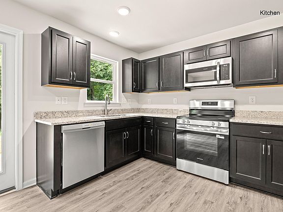 5th image of 2315 Old Blackmon Ln
