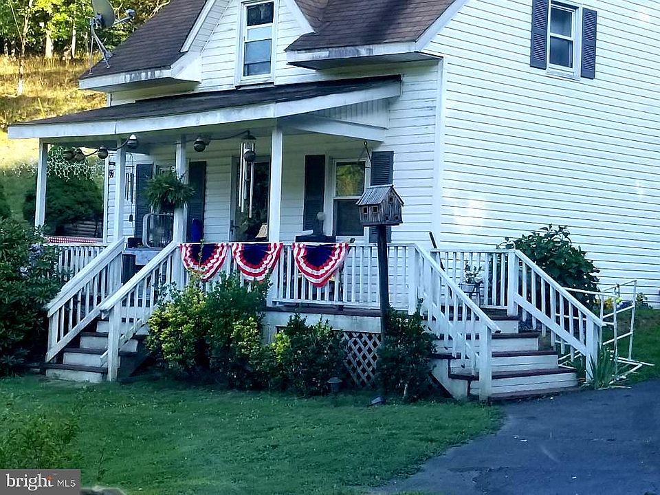 1st image of 211 Ranger Ct