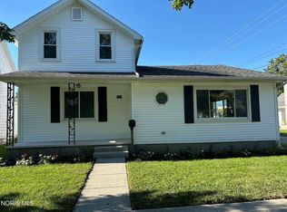 124 E Maple St, Deshler, OH 43516