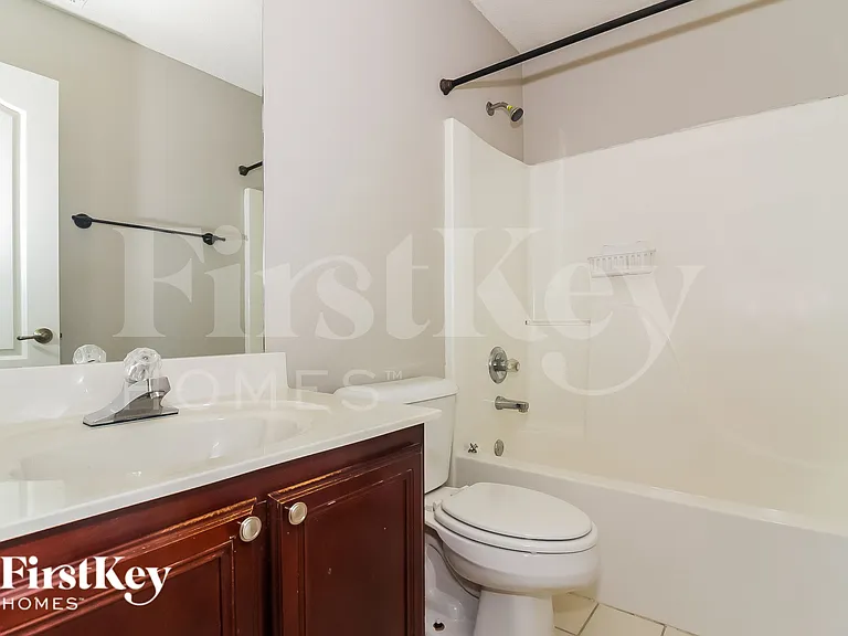 11626 Millwind Dr — Photo 13