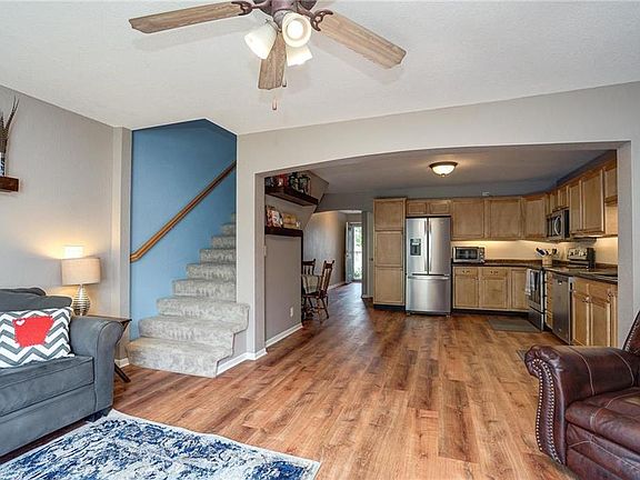 5th image of 602 SW Shadow Glen Ct