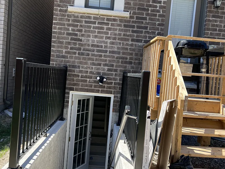 3021 Hollyberry Trl — Photo 14