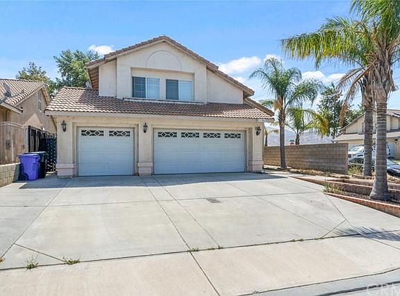 3rd image of 11361 Zinnia Ln