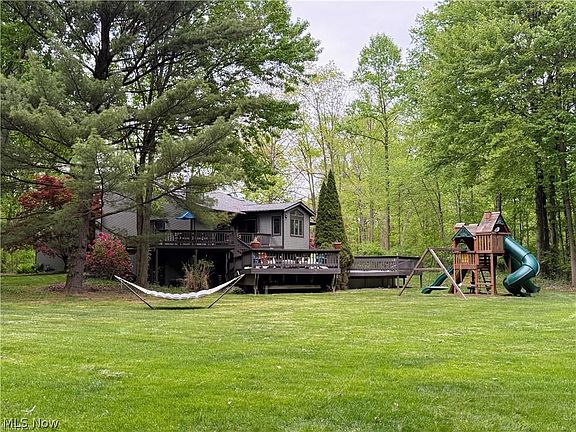 3rd image of 2252 Valley Wood Dr