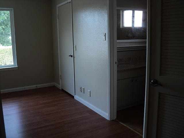 1st image of 5950 Chesbro Ave