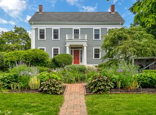 993 Main St, Winchester, MA 01890